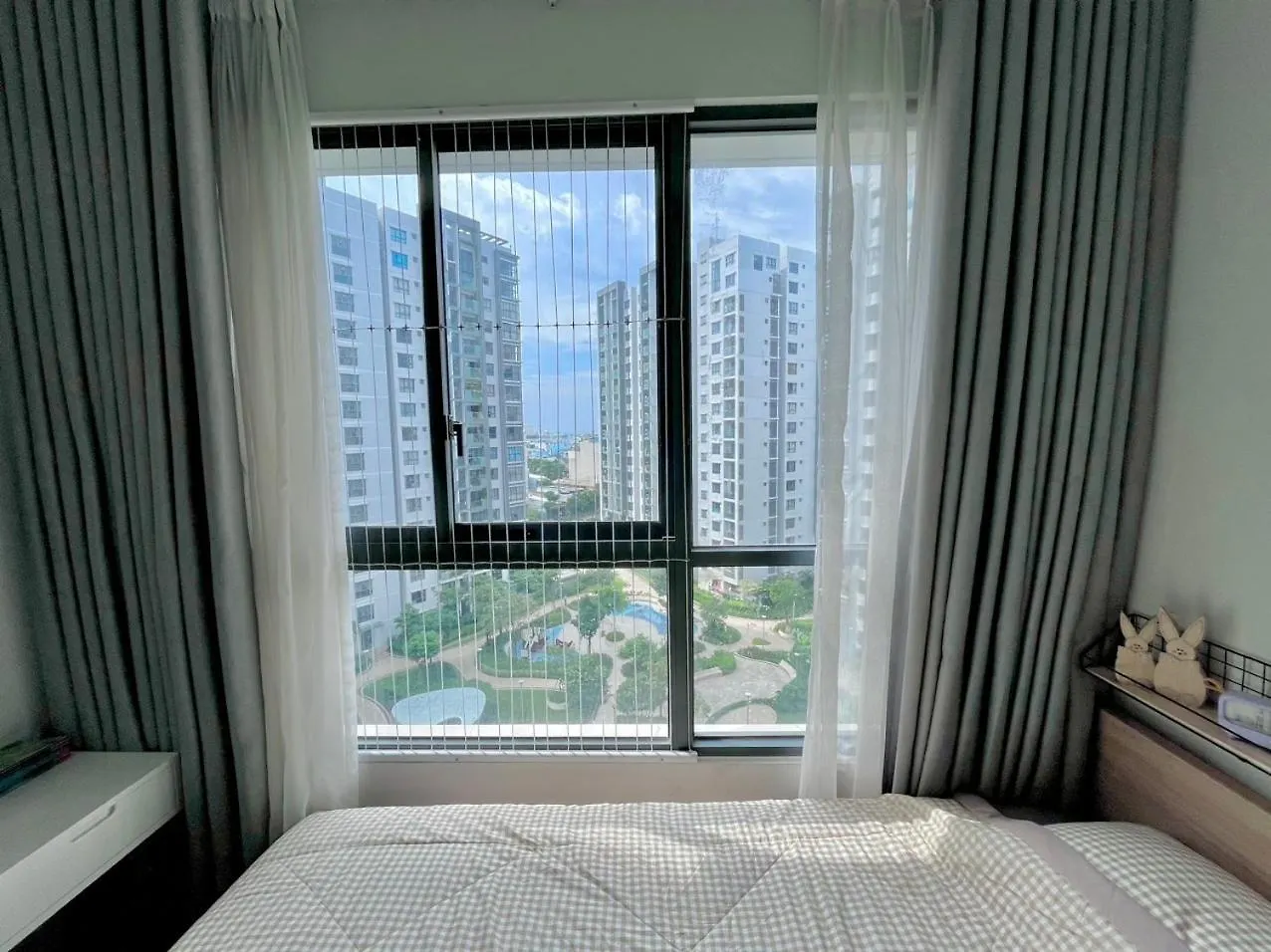 Cho Thue Can Ho 1Pn1Wc Full Noi That Dep Celadon City Aeon Mall Tan Phu Ho Chi Minh City Vietnam