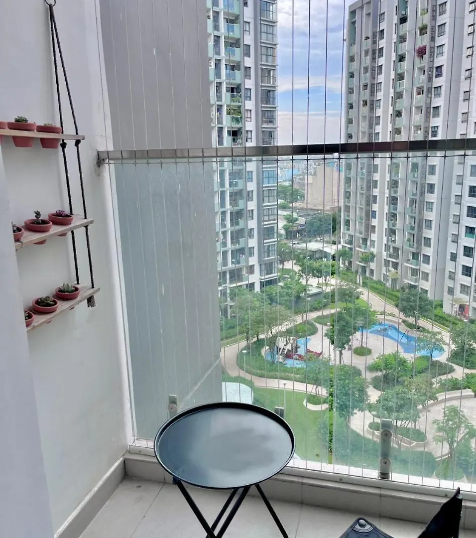 Cho Thue Can Ho 1Pn1Wc Full Noi That Dep Celadon City Aeon Mall Tan Phu ホーチミン市 ベトナム